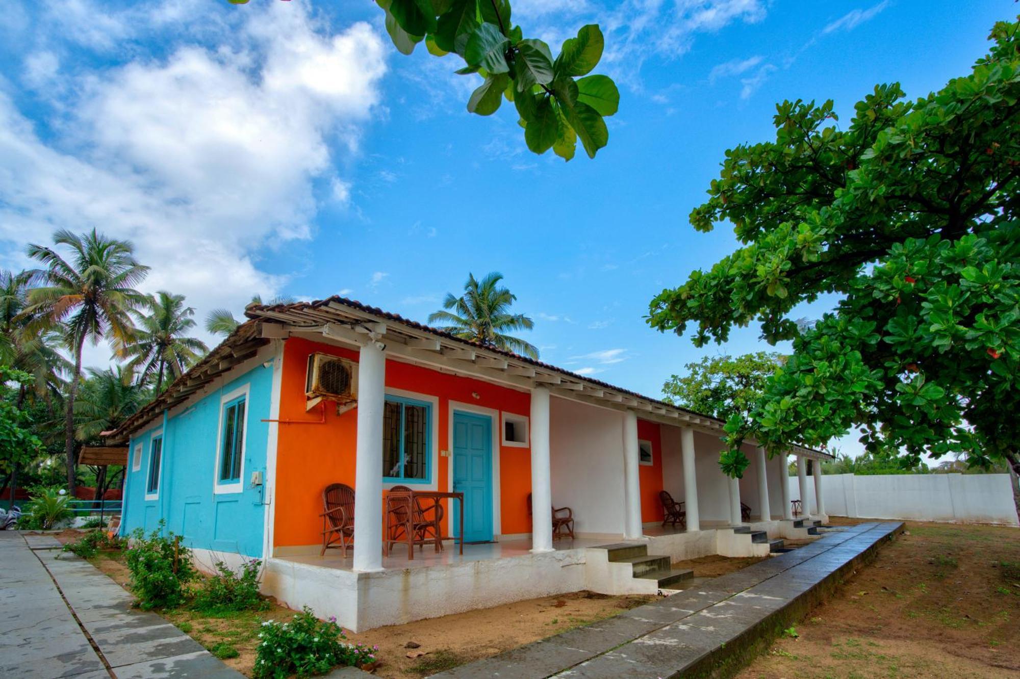 Papilio Beach Front Cottages-Tbv Baga Ngoại thất bức ảnh