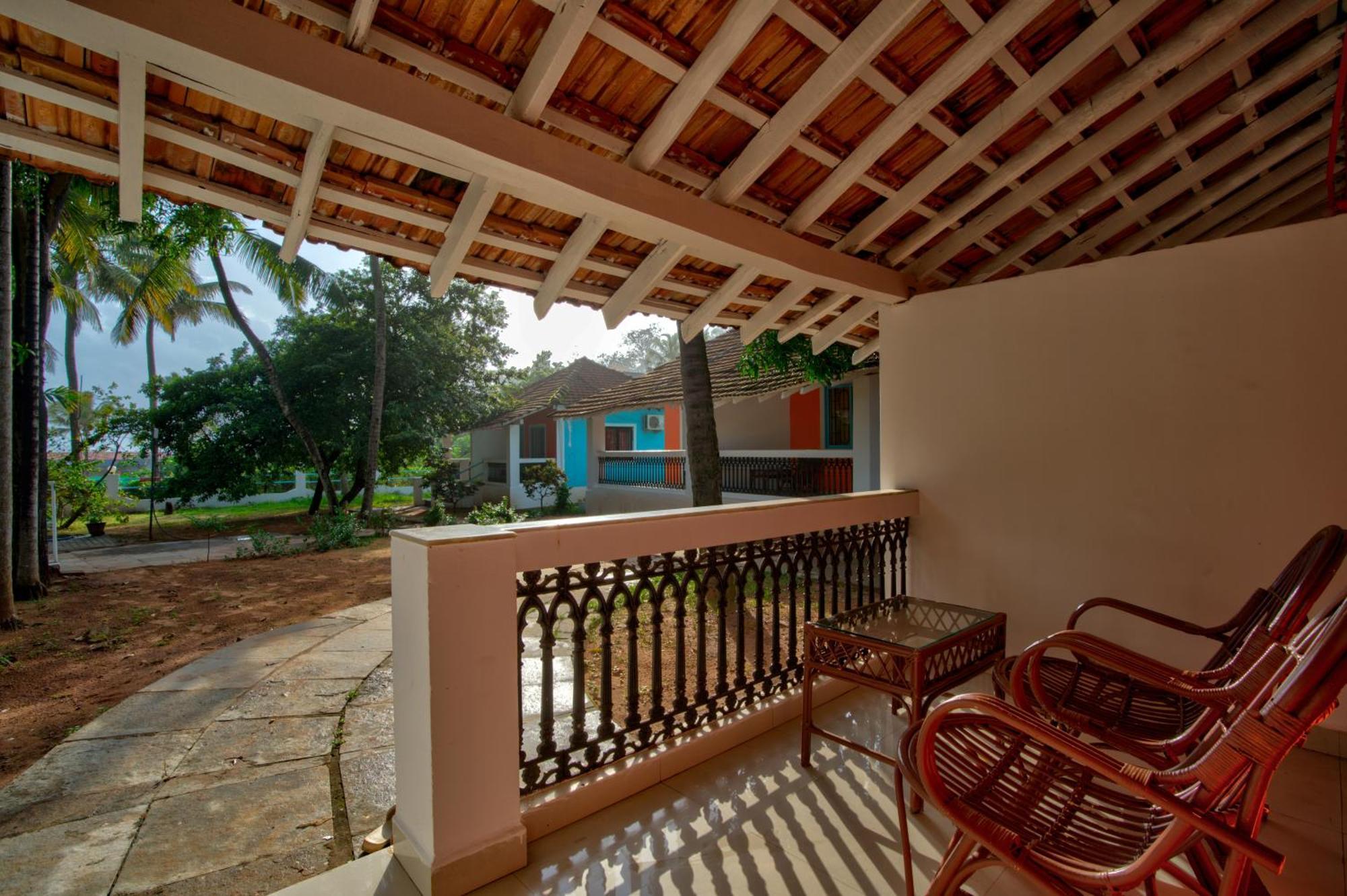 Papilio Beach Front Cottages-Tbv Baga Ngoại thất bức ảnh